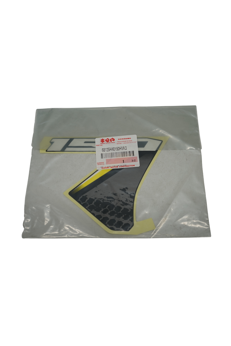 Cargue la imagen en el visor de la galería, Calcomanía Inferior Tapa tanque "150" Derecha Para Suzuki DR 150 2027 ABS Amarilla Carburada
