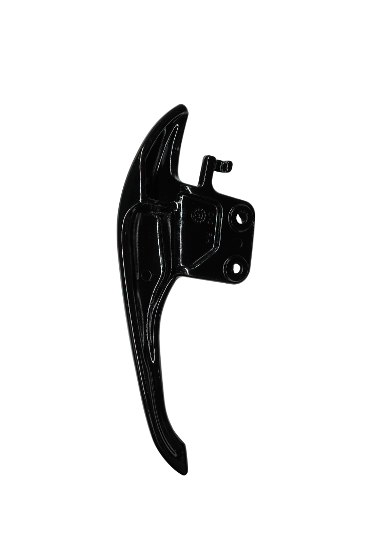 Cargue la imagen en el visor de la galería, Manija Trasera Derecha Color Negro Para Suzuki GIXXER 150 Genuina
