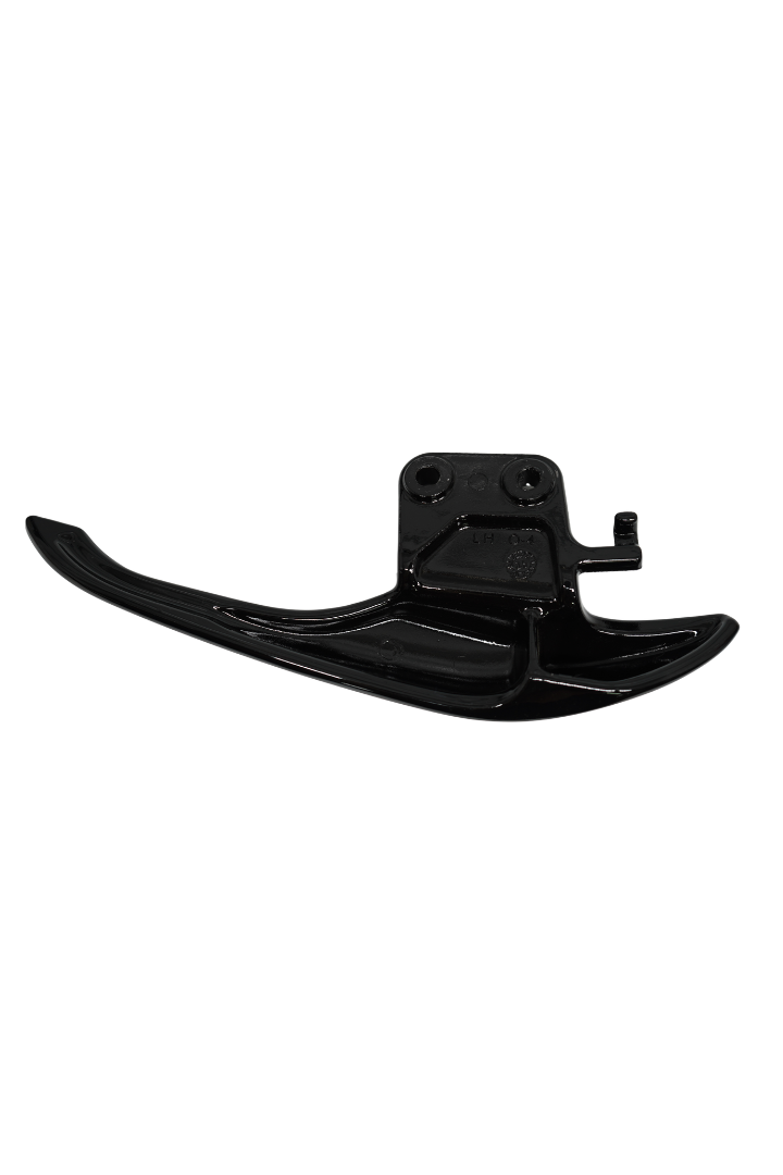 Cargue la imagen en el visor de la galería, Manija Trasera Izquierda Para Suzuki GIXXER 150 Color Negro Genuina
