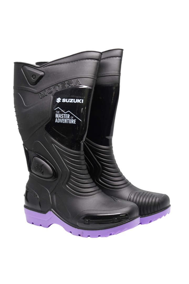Cargue la imagen en el visor de la galería, Botas Impermeables Suzuki "The Master Of Adventure" Color Negro- Morado
