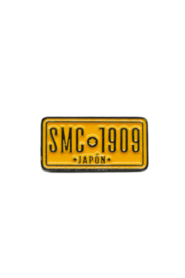 Cargue la imagen en el visor de la galería, Pin Placa Suzuki
