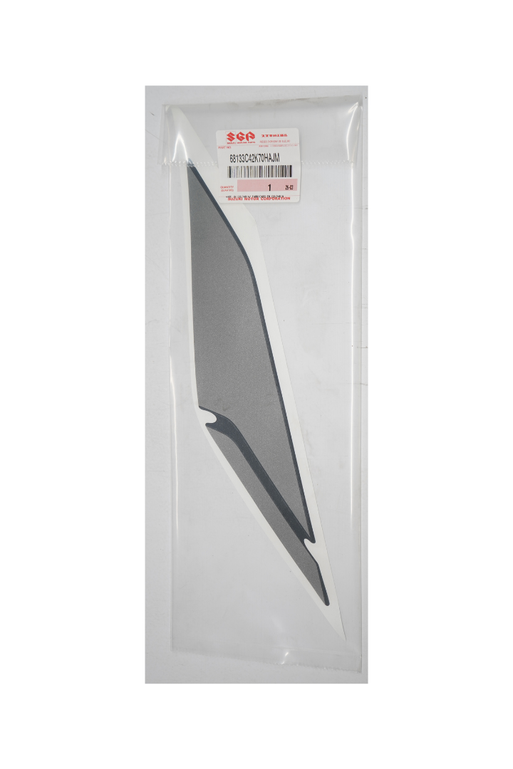 Cargue la imagen en el visor de la galería, Calcomanía Lateral Derecha Para Suzuki GIXXER 150 Color Negro 2027 Genuina

