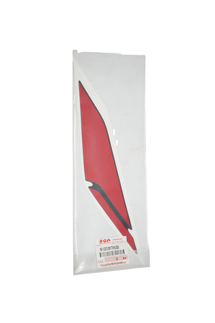 Cargue la imagen en el visor de la galería, Calcomanía Lateral Derecha Para Suzuki GIXXER 150 Color Gris-Rojo 2027 Genuina
